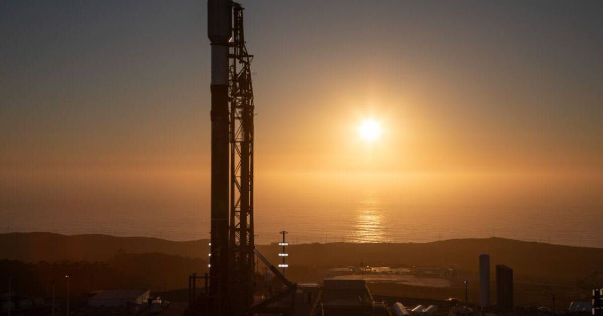 SpaceX to launch Falcon 9 rocket from Vandenberg SFB Wednesday morning