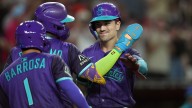 Carroll hits 30th home run as Diamondbacks pull away late to beat Red Sox