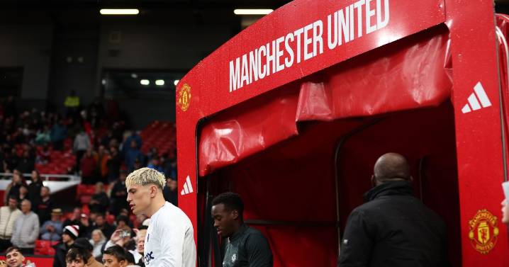 Old Trafford reaction to Alejandro Garnacho spoke volumes about his Manchester United exit