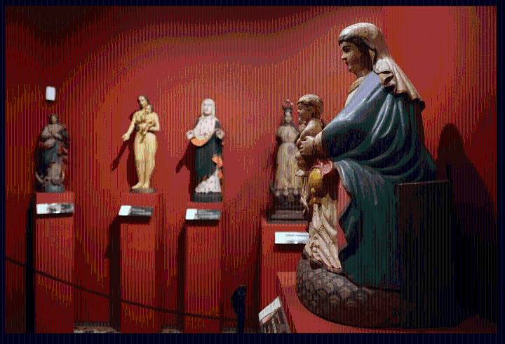Arte sacro guaraní revela mestizaje espiritual en Paraguay