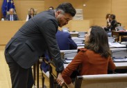 'Adeu' al idilio Podemos