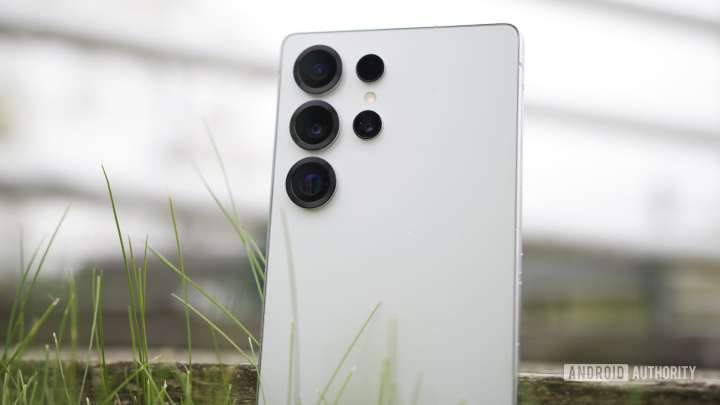 Galaxy S26 series rumor may have just revealed almost everything about the cameras