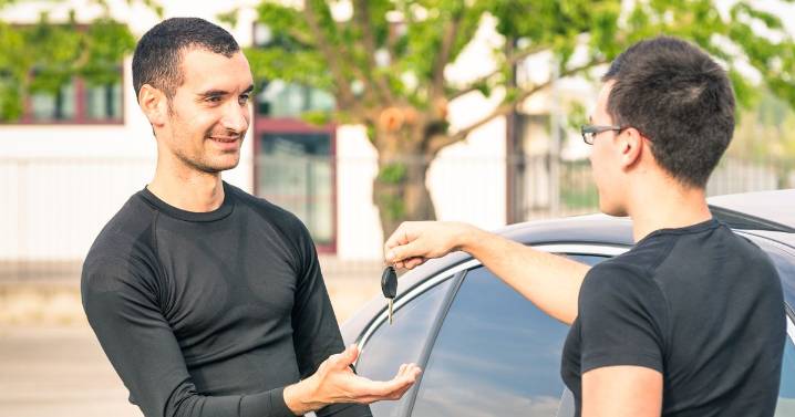 Update on Nuneaton and Bedworth car ban that targets roadside sellers