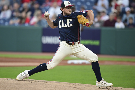 Tanner Bibee lanza juego de 2 hits y Guardianes vencen 4
