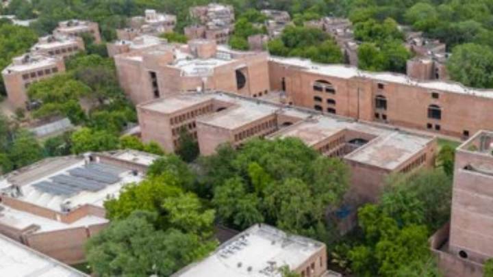 IIMA MBA-FABM Placements 2025: 52 Offers Rolled Out, Rs 41.83 Lakh Top Salary