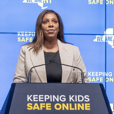 Here’s how NY plans to regulate kids’ use of social media