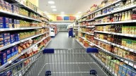 Las ventas en supermercados registraron una caída del 2% en julio