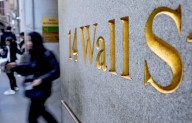 Wall Street cierra ‘sonriente’, pese a los números fríos del empleo en EU
