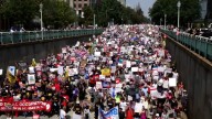 Video: Protests in US over deployment of national guard troops