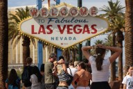 Las Vegas’ economy hits brakes amid nationwide drop in confidence in future job prospects
