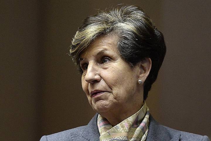 Isabel Allende reaparece en La Moneda en los 52 años del Golpe de Estado
