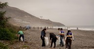 “No limpiamos la playa, creamos consciencia”: Celebran el 25 aniversario de Salvemos la Playa en Tijuana