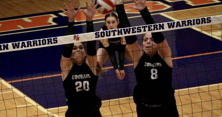 Cougars remain perfect in district with crosstown win over Warriors