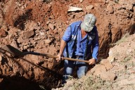 Continúa Municipio ampliando el servicio de agua potable en la colonia 1° de Mayo