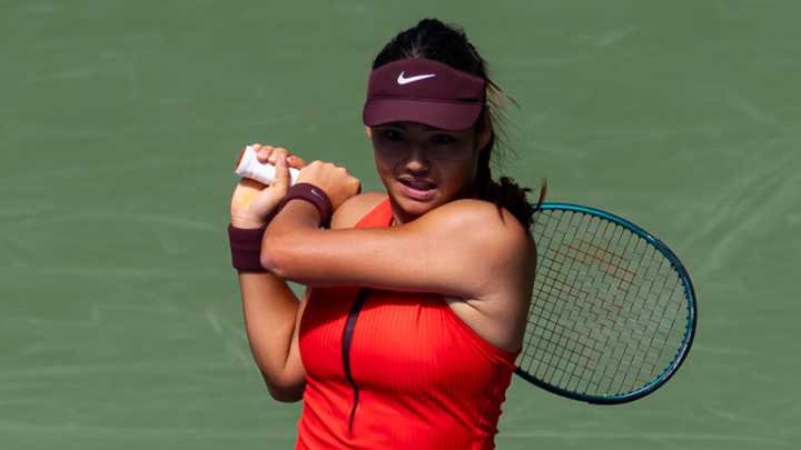 Emma Raducanu extends first-round winning streak after strong performance in China Open debut