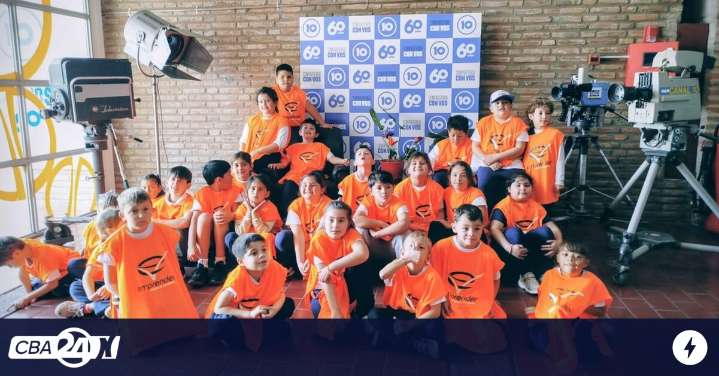 Estudiantes de Calchín Oeste recorrieron Canal 10 y las radios universitarias