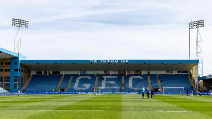 EFL club announce manager to have planned heart surgery as temporary replacement confirmed