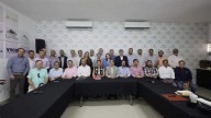 Betzabé Martínez fortalece lazos con CANADEVI para impulsar vivienda económica en Gómez Palacio