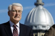 Former Illinois Gov. Jim Edgar, a popular two-term Republican, dies at 79 – Winnipeg Free Press
