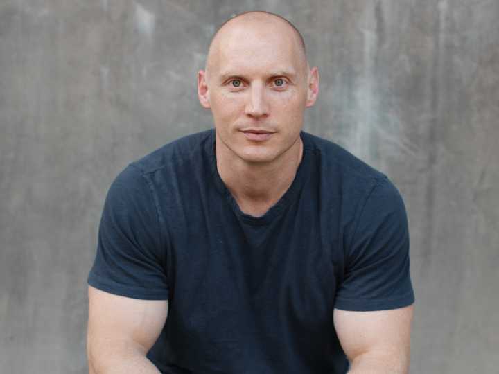 The founder of a longevity startup said he follows 5 habits to curb brain aging after his dad was diagnosed with Alzheimer's