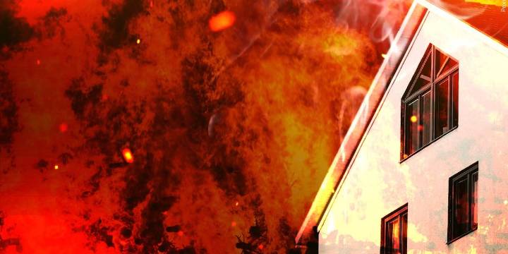Construction workers use trampoline to rescue boy from house fire in Glenwood, Iowa