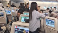 Pasajeros entraron en caos en vuelo en EE. UU. tras anuncio de tarifa de $100.000 a visa H