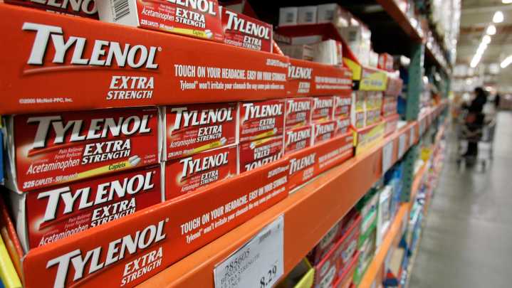 Trump administration set to tie Tylenol to autism risk, officials say