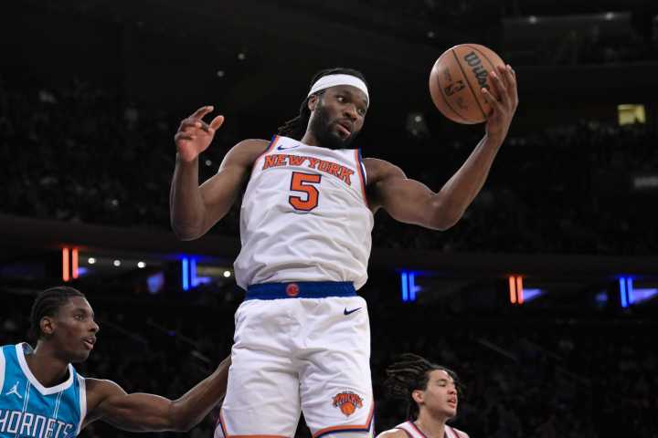 Former Knicks free agent big man could go unsigned this offseason