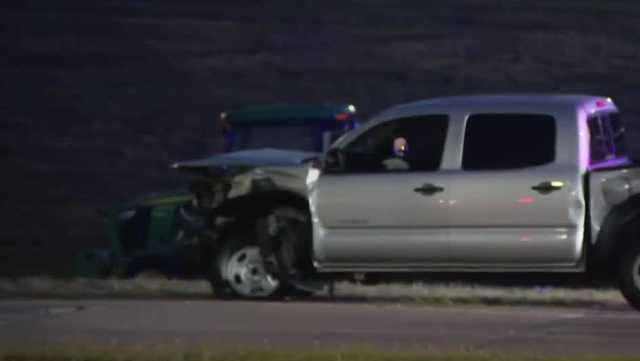 Crash in Omaha intersection seriously injures one person