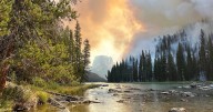 Wilderness crews work western Wyoming’s Dollar Lake Fire as it approaches Squaretop