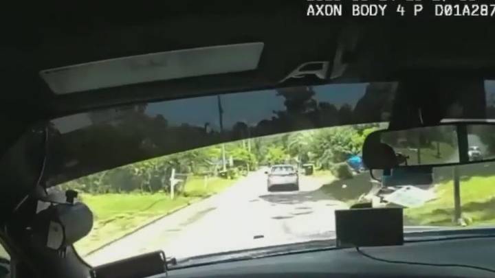 Coweta County deputies find 6 children in car after high