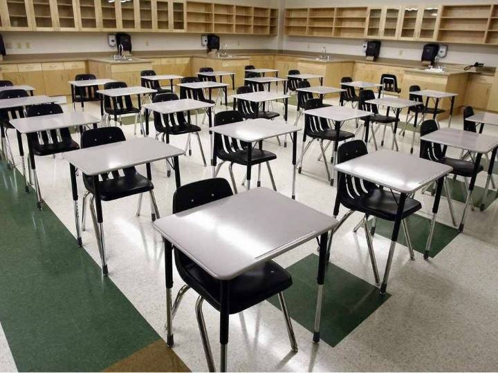 Dispute between teachers, province to escalate with ad campaign
