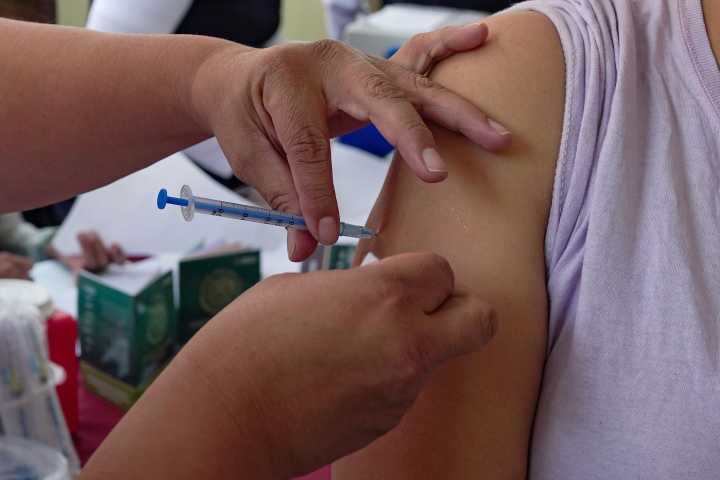 México suma más de 4 mil 300 casos de sarampión