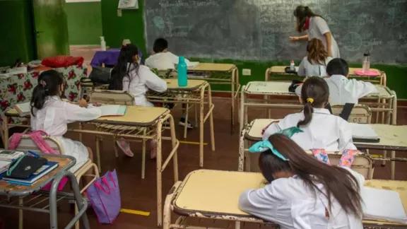 El CGE dispuso cambio de actividades en escuelas para trabajar la temática de prevención del suicidio