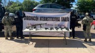 Aseguran 9 armas y esperan orden de cateo en vivienda asegurada de Stanza Cantabria, en Culiacán