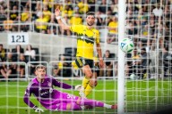 Deadspin | Toronto FC, Columbus battle to 1-1 draw