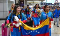 Campeonas sudamericanas llegaron a su Patria