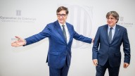 La reunión entre Illa y Puigdemont en Bruselas: hora y media, a puerta cerrada y sin declaraciones