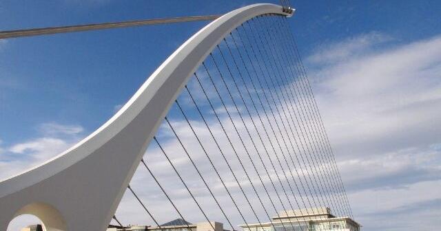 Dublin braces for influx of Americans as Steelers-Vikings play Ireland's 1st regular