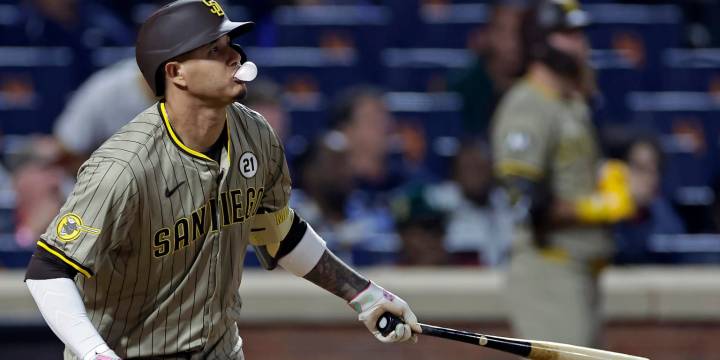 Manny Machado grand slam sends Padres past Mets