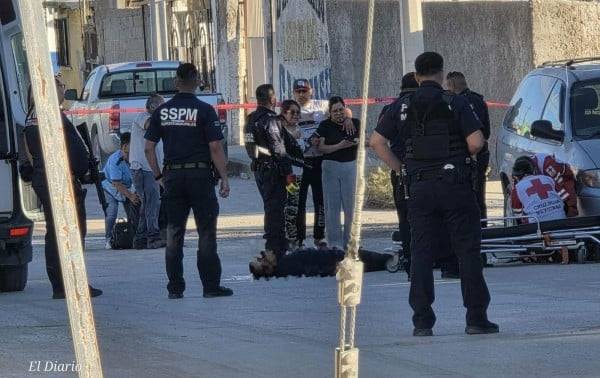 Dispara a expareja en el rostro y luego se quita la vida