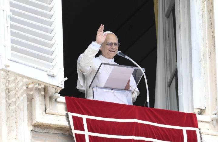 El papa lamenta que pueblos enteros se ven aplastados por la violencia y la indiferencia