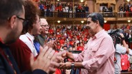 Nicolás Maduro convocó a las bases del chavismo a declararse 'en debate' ante la 'amenaza' de Estados Unidos: 'Delinear los caminos'