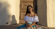 Coral Alonso, la artista que palpita por el mariachi y el activismo con frenesí