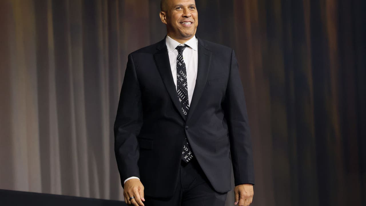 Cory Booker engaged; announcement made on Instagram