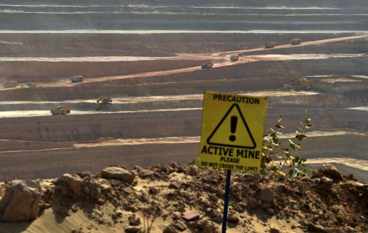 US firm agrees $500 million investment deal with Pakistan for critical minerals
