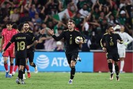 Santiago Giménez rescata agónico empate ante Corea del Sur
