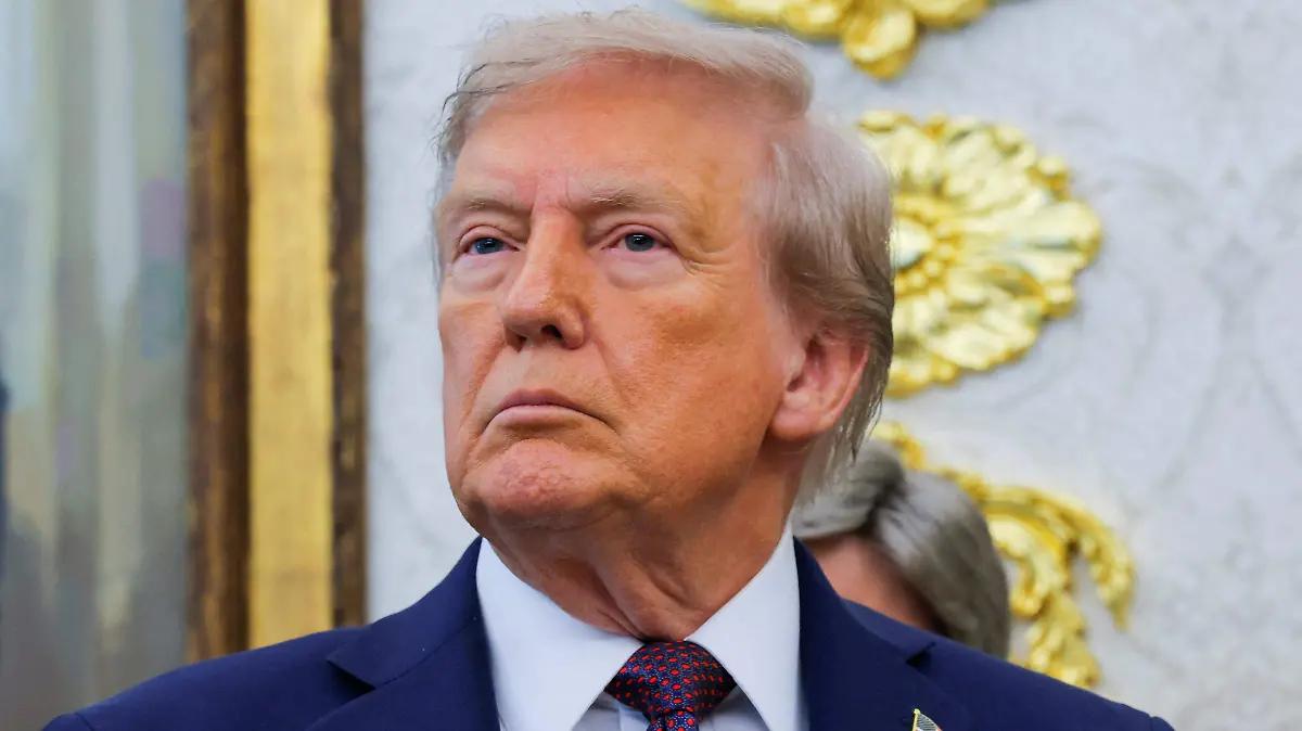 Trump considera deshacer acuerdos comerciales si Corte tumba sus aranceles