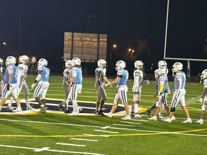 Lake Catholic vs. Benedictine football: Cougars outlast Bengals in turnover mayhem