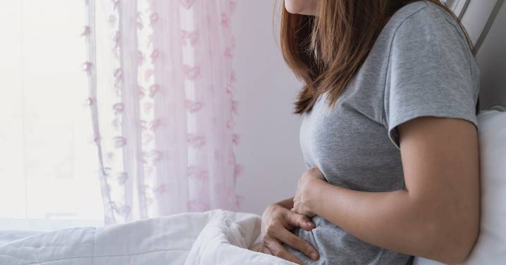 6 Colon Cancer Symptoms And Warning Signs To Never Ignore